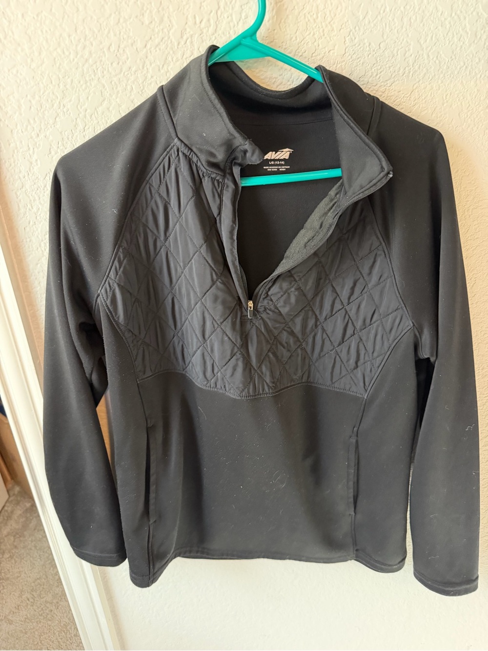 Avia Women's Black Quilted Half-Zip Ski Pullover